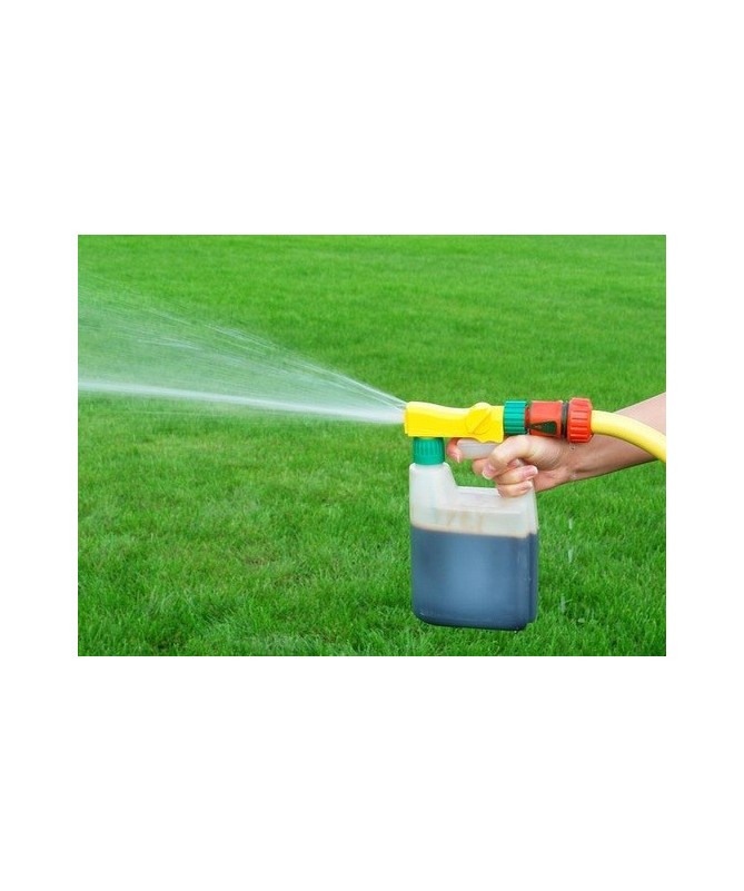 Liquid lawn fertiliser spraygreen